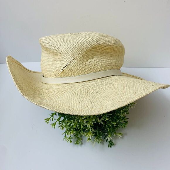 Revolve Hat Attack Panama Hat in Natural & Bone Beach Vacation Cruise Summer main image 5